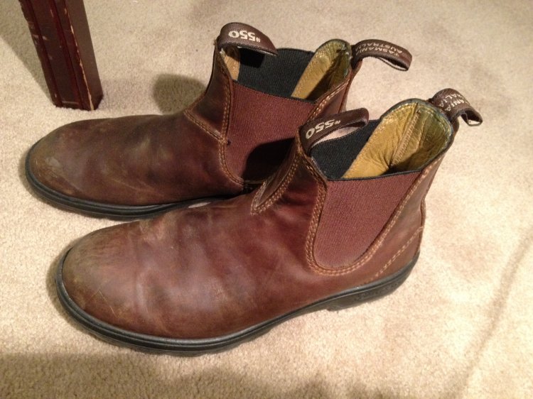 blundstone boots crazy horse
